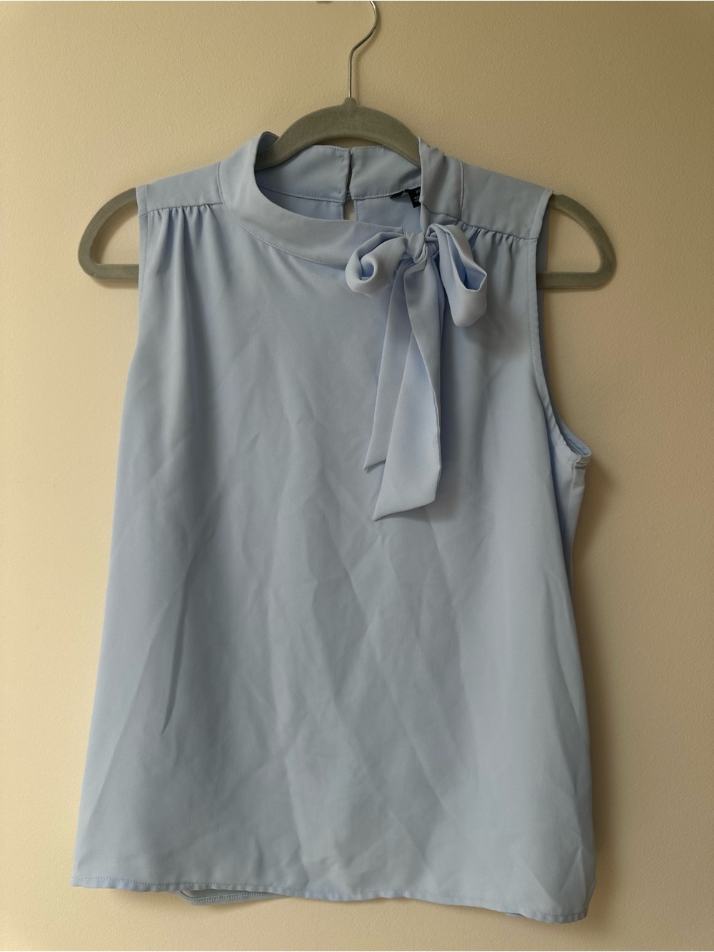 Ann taylor office Sleeveless Bow-Neck Blouse - Light Blue size XS